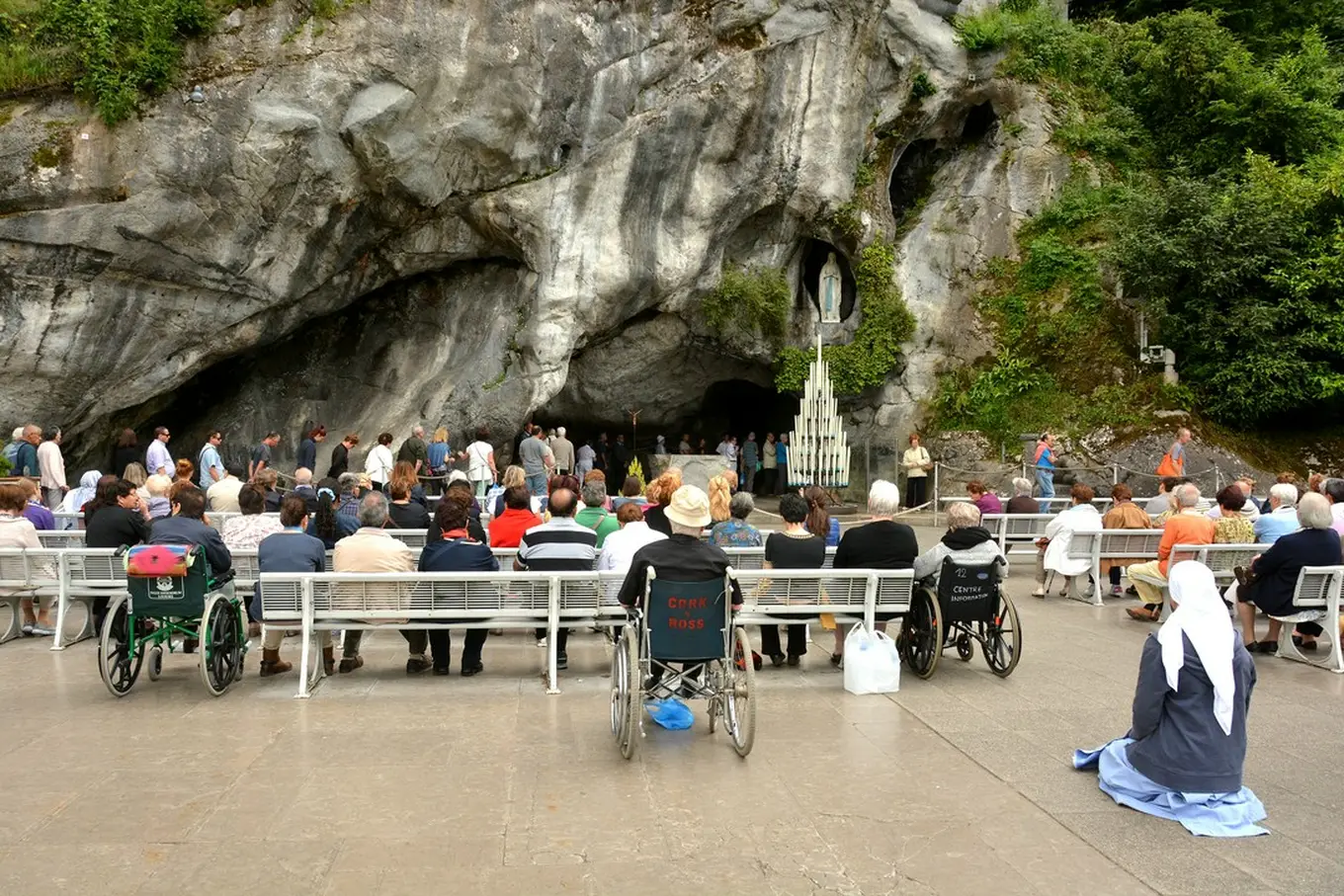 sanktuarium w lourdes